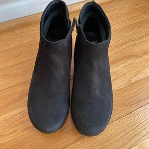 Dansko Maria ankle boots